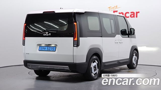 Kia PV5 Passenger 5 Seater Plus - фото 1