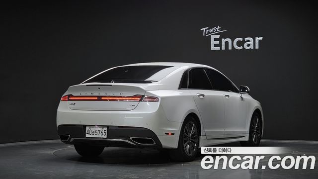 Lincoln MKZ Hybrid 2nd - фото 1