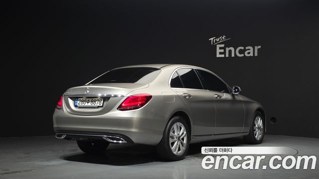 Mercedes-Benz C-Class W205 C200 Avantgarde - фото 1