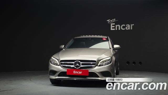 Mercedes-Benz C-Class W205 C200 Avantgarde - фото 2