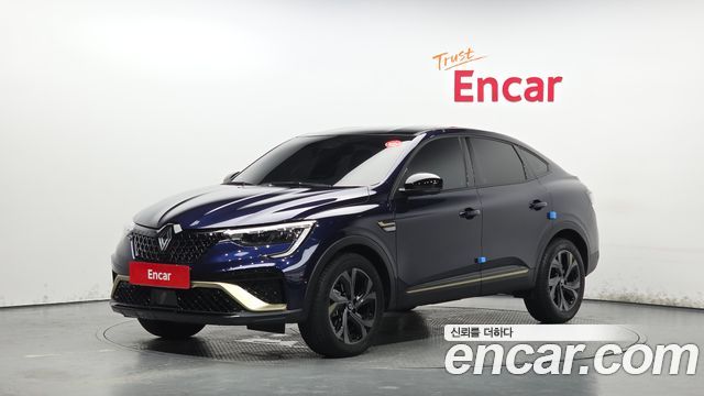 Renault Samsung Arkana 1.6 E-TECH Iconic Design Package - фото 0