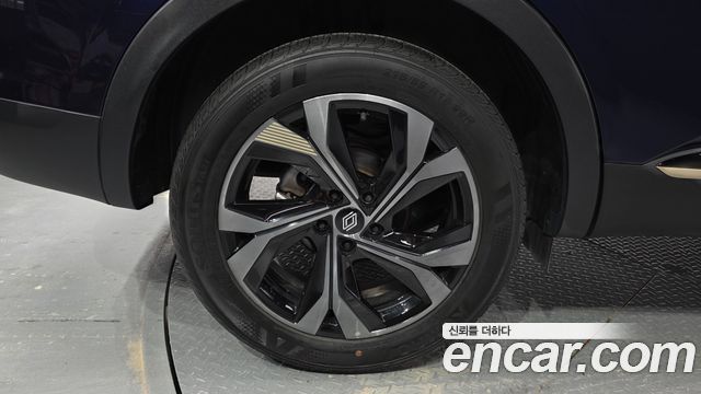Renault Samsung Arkana 1.6 E-TECH Iconic Design Package - фото 4