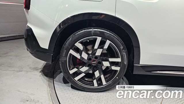 Mini Countryman S 3-го поколения ALL4 JCW - фото 4