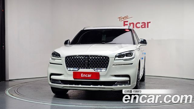 Lincoln Aviator 2-го поколения 3.0 Black Label AWD - фото 2