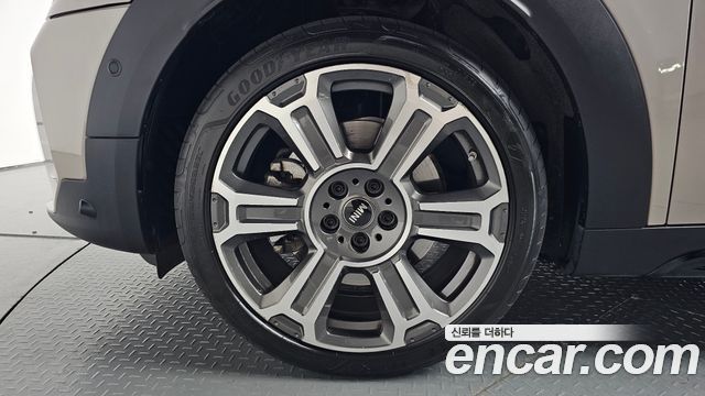 Mini Countryman S ALL4 Classic Launch Pack 2nd - фото 3