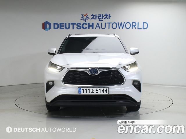 Toyota Highlander 4-го поколения 2.5 4WD Limited - фото 2