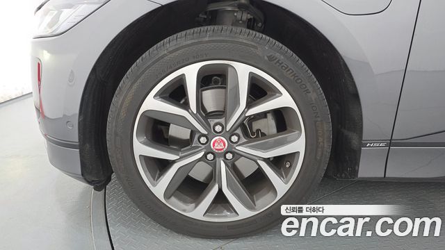 Jaguar I-PACE EV400 HSE - фото 4