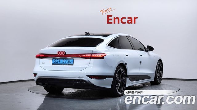 Audi A6 e-Tron Performance S line - фото 1