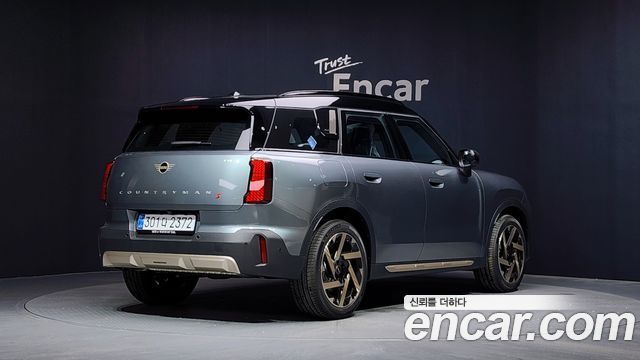 Mini Countryman S 3-го поколения ALL4 Favoured - фото 1