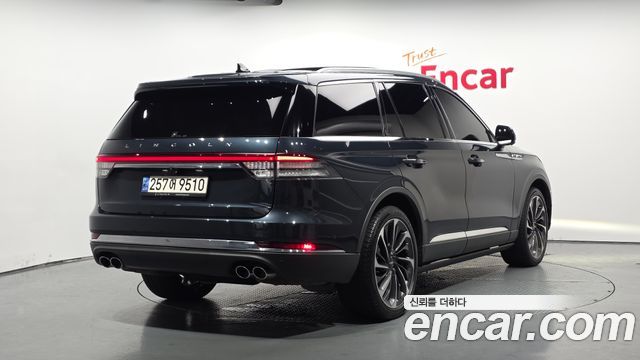 Lincoln Aviator 2-го поколения 3.0 Reserve AWD - фото 0