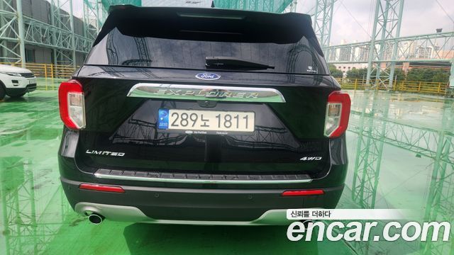 Ford Explorer 6-го поколения 2.3 LimIted 4WD - фото 3
