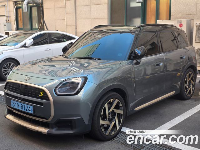 Mini Countryman Electric 3-го поколения ALL4 SE Favoured - фото 1