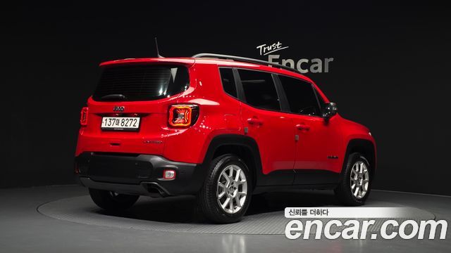 Jeep Renegade 2.4 Limited - фото 1