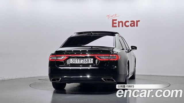 Lincoln Continental 10-го поколения 3.0 AWD - фото 3