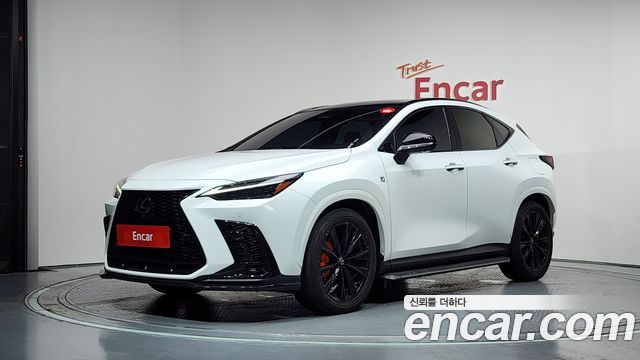 Lexus NX 450h+ 2-го поколения F-Sport - фото 0