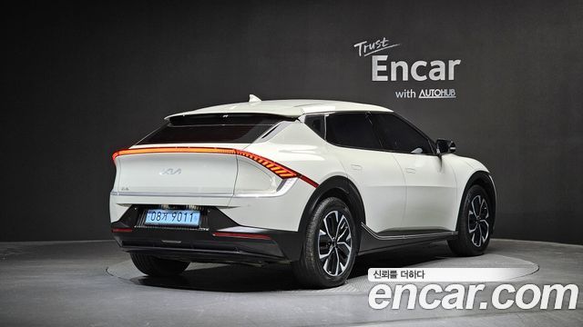 Kia EV6 Long Range Light - фото 1