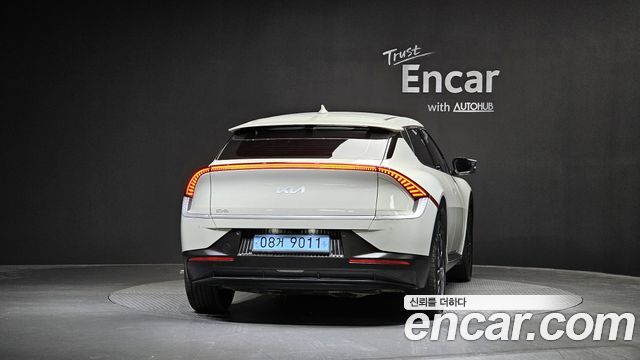 Kia EV6 Long Range Light - фото 3