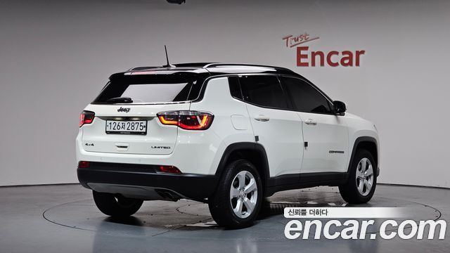 Jeep Compass 2-го поколения 2.4 Limitied AWD - фото 0