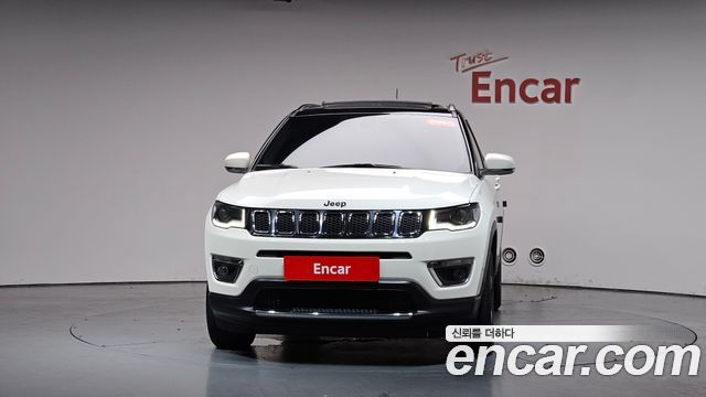 Jeep Compass 2-го поколения 2.4 Limitied AWD - фото 1