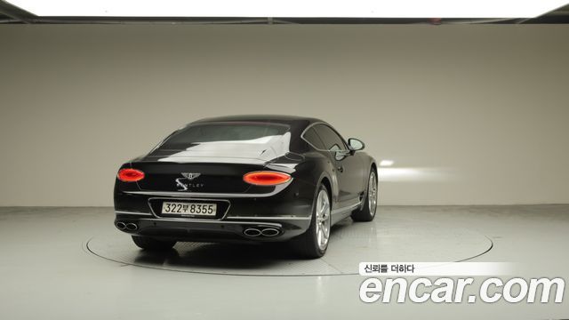 Bentley Continental GT 4.0 GT - фото 3