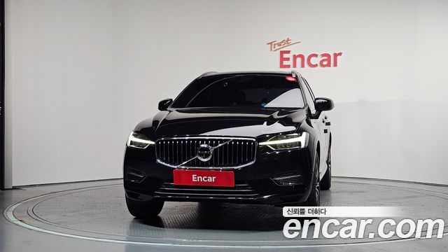 Volvo XC60 2-го поколения T8 Inscription - фото 2