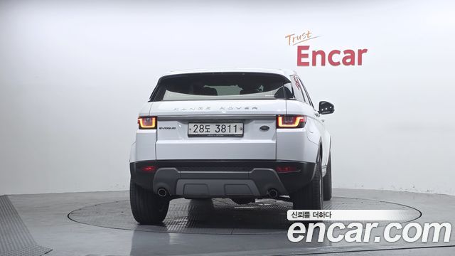 Land Rover Range Rover Evoque 2.0 TD4 SE - фото 3