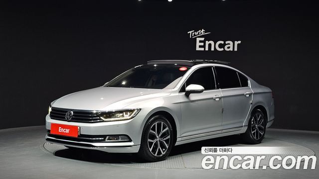 Volkswagen Passat B8 2.0 TDI Premium - фото 0