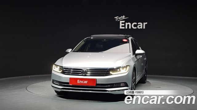 Volkswagen Passat B8 2.0 TDI Premium - фото 2