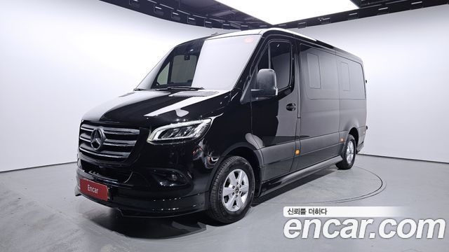 Mercedes-Benz Sprinter 3.0 Diesel W907 - фото 0