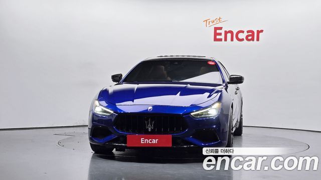 Maserati Ghibli 3.0S Q4 GranSport 3rd - фото 2