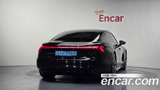 Audi e-Tron GT GT quattro Premium - фото 3