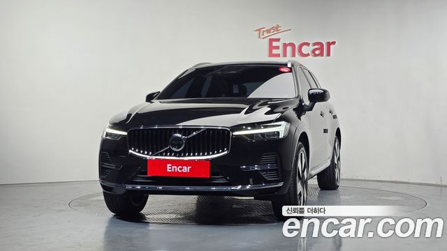 Volvo XC60 2-го поколения T8 Ultra Bright - фото 2