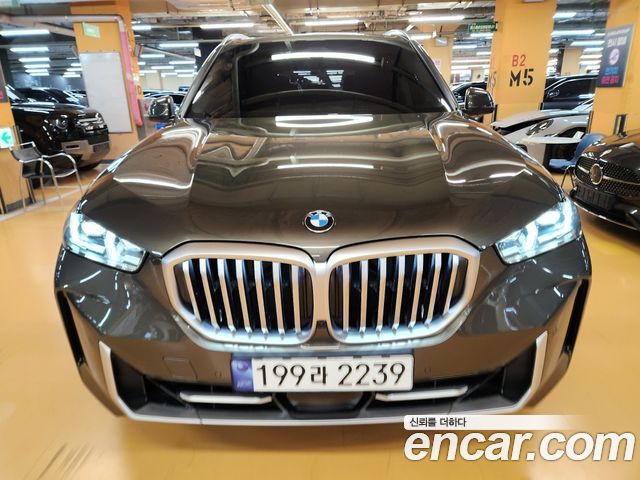 BMW X5 G05 xDrive 40i xLine - фото 0