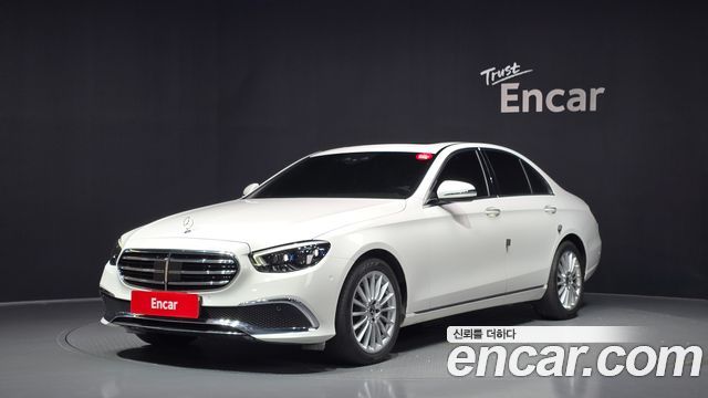 Mercedes-Benz E-Class W213 E250 Exclusive - фото 0