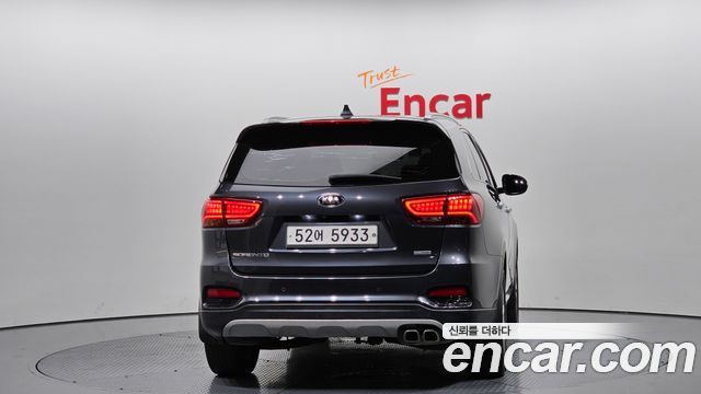 Kia Sorento New Diesel 2.0 2WD Noblesse - фото 3