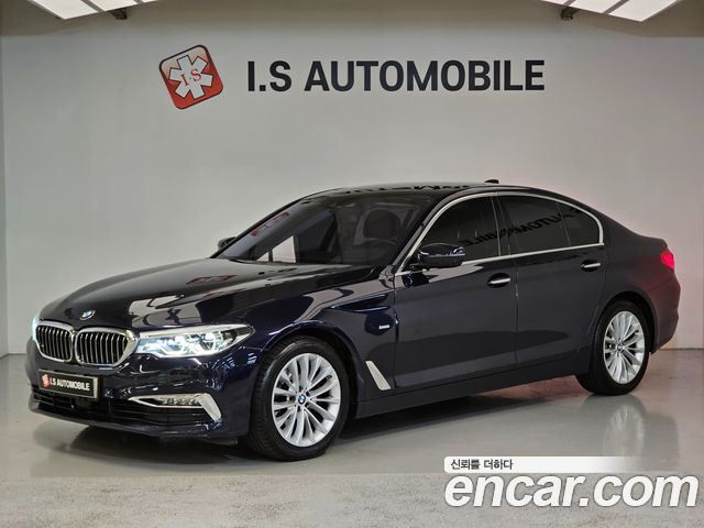 BMW 5 Series G30 520d Luxury Plus - фото 0