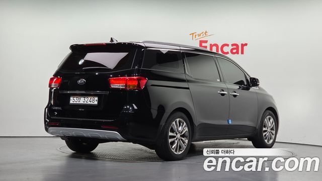 Kia Carnival All New 9-seater Noblesse - фото 1