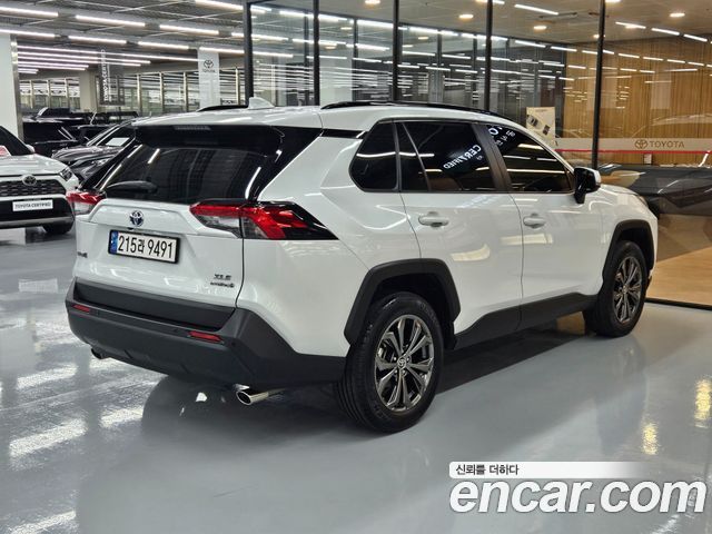 Toyota RAV4 5-го поколения 2.5 2WD Hybrid - фото 1
