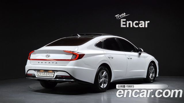 Hyundai Sonata DN8 2.0 Premium - фото 1