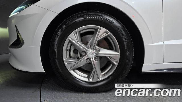 Hyundai Sonata DN8 2.0 Premium - фото 4