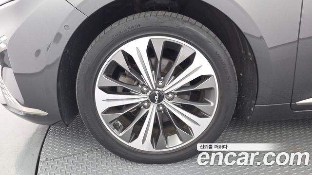 Kia K8 гибрид Noblesse - фото 4