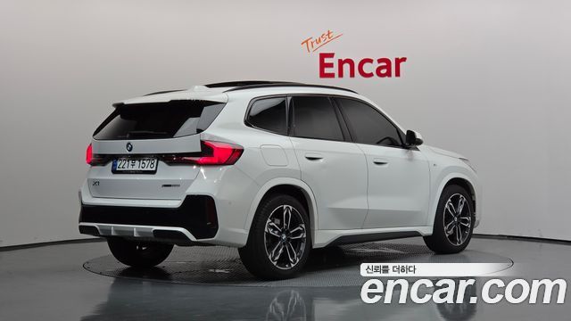 BMW X1 U11 xDrive 20i M Sport - фото 1