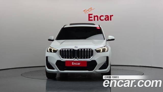 BMW X1 U11 xDrive 20i M Sport - фото 2