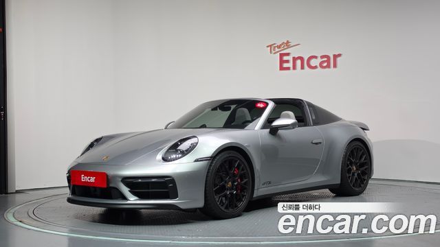 Porsche 911 Targa 4 GTS - фото 0