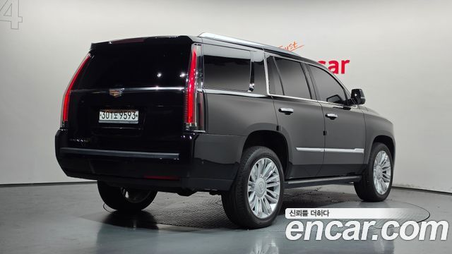 Cadillac Escalade 6.2 4th - фото 0