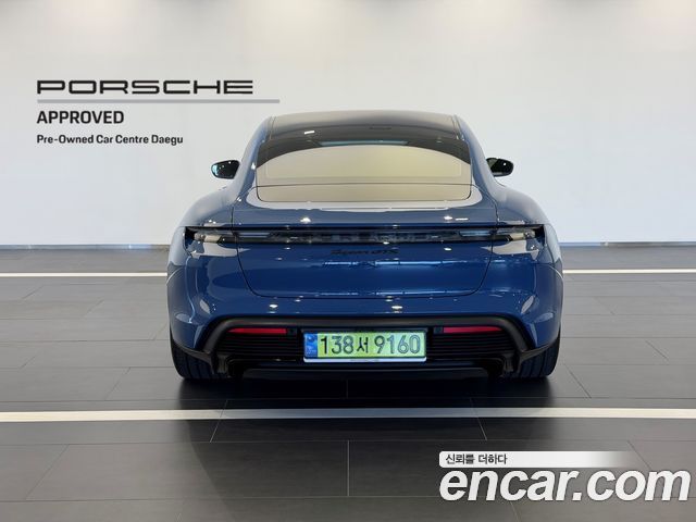 Porsche Taycan GTS - фото 4