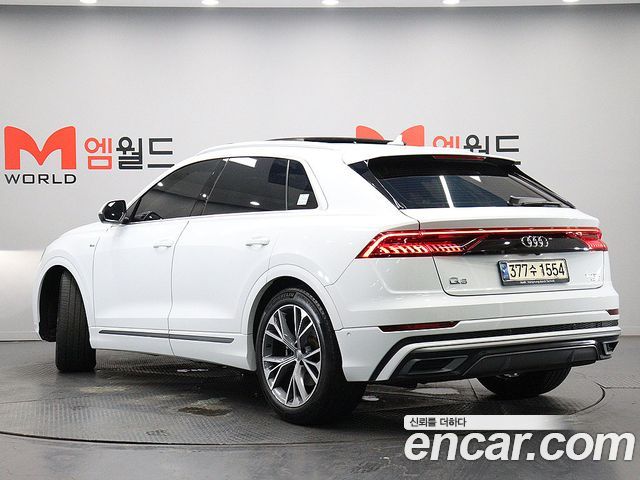 Audi Q8 50 TDI Quattro Premium - фото 3
