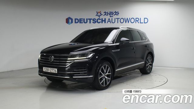 Volkswagen Touareg 3-го поколения 3.0 TDI Prestige - фото 0