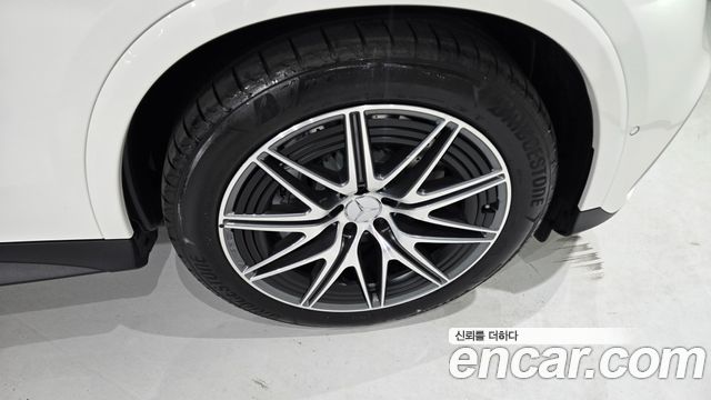 Mercedes-Benz GLC-Class X254 AMG GLC43 4MATIC - фото 4