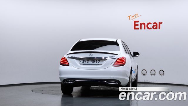 Mercedes-Benz C-Class W205 C220 d 4MATIC - фото 3